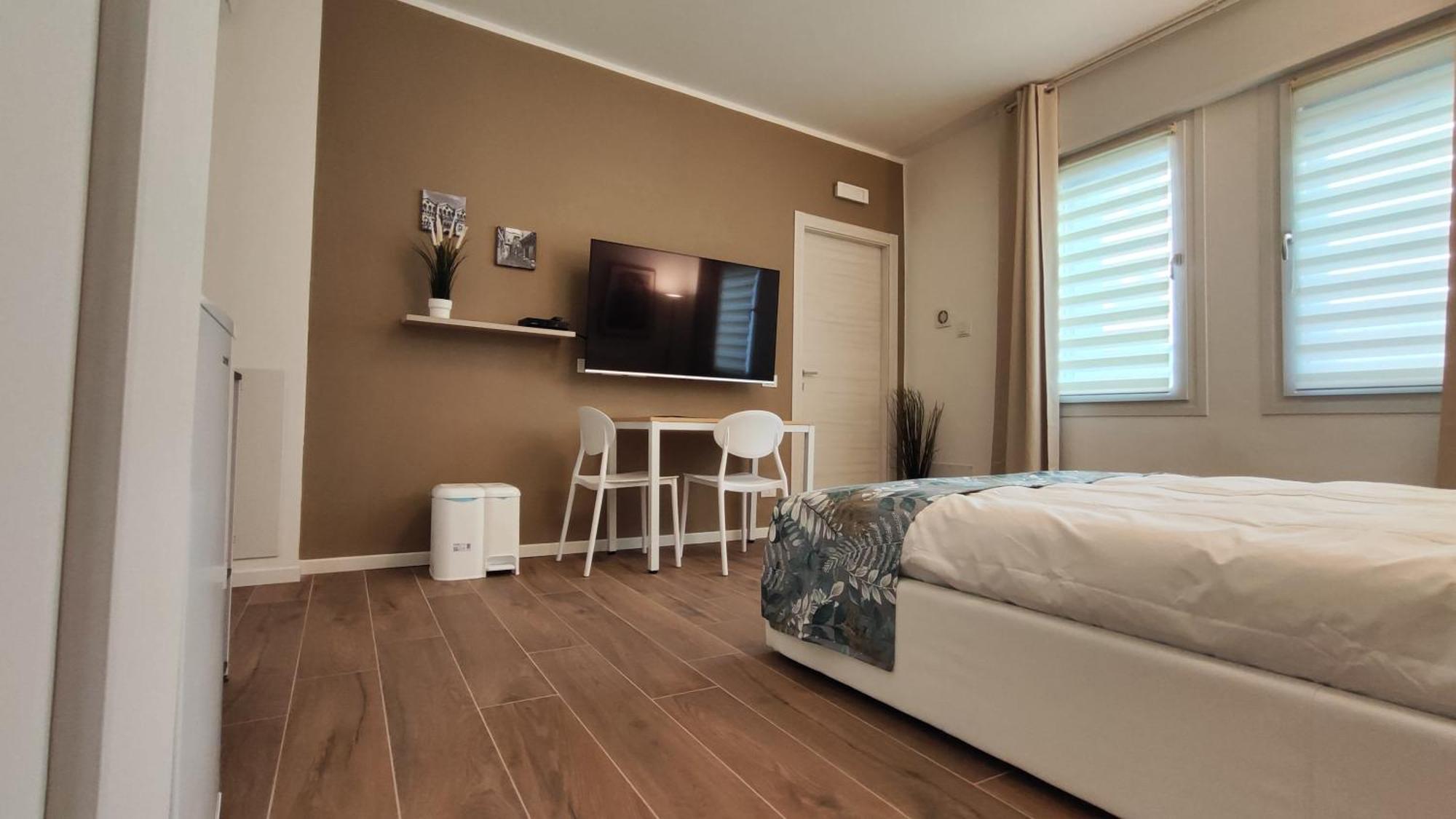 Fellini Rooms Φεράρα Δωμάτιο φωτογραφία