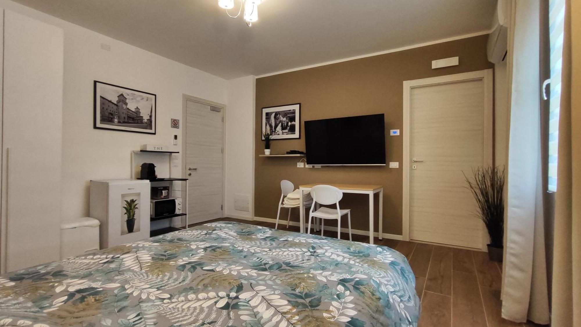 Fellini Rooms Φεράρα Δωμάτιο φωτογραφία